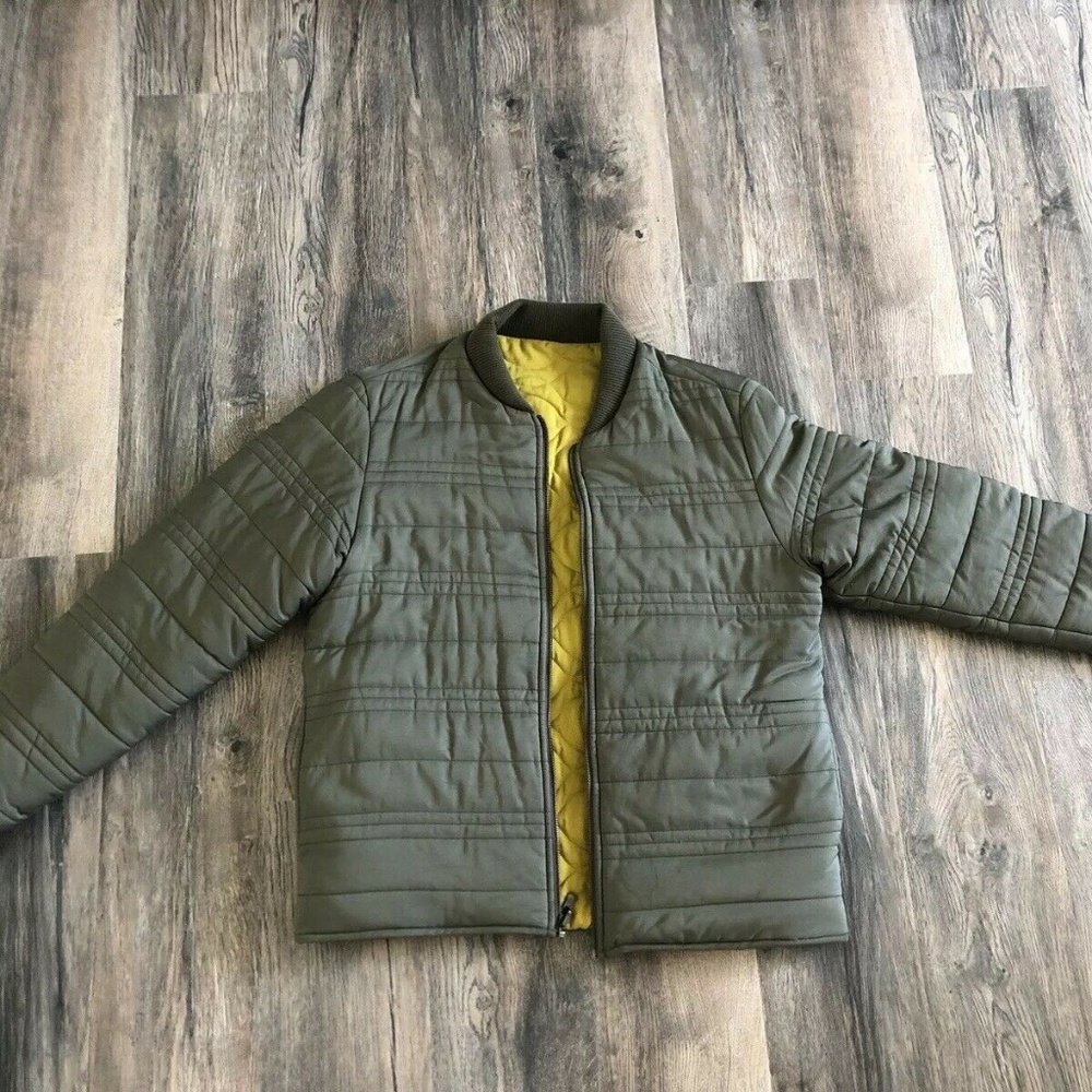 Outerknown Bomber/Puffer Jacket Army Green  sz M